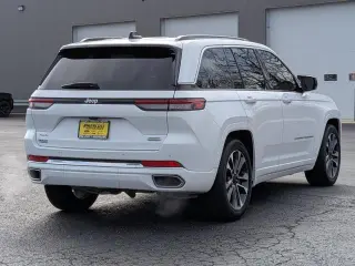 Jeep Grand Cherokee 2025 4x4 Overland 4dr SUV