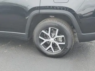 Jeep Grand Cherokee 2023 4x4 Limited 4dr SUV