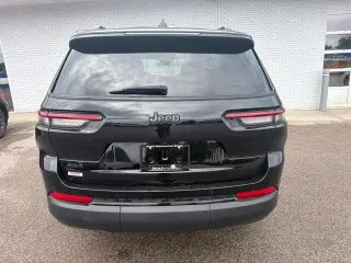 Jeep Grand Cherokee L 2025 4x4 Laredo 4dr SUV
