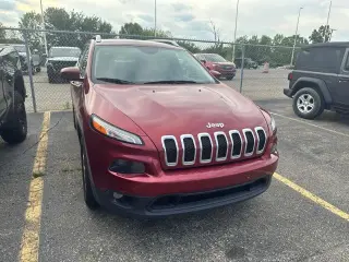 Jeep Cherokee 2016 4x4 Latitude 4dr SUV