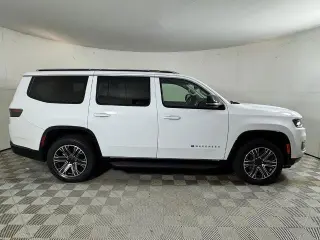 Jeep Wagoneer 2024 4x2 Series II 4dr SUV