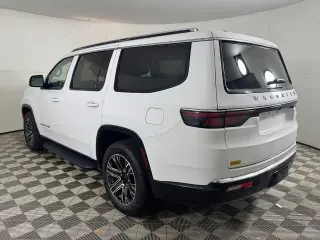 Jeep Wagoneer 2024 4x2 Series II 4dr SUV