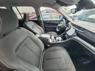 Jeep Grand Cherokee 2023 4x4 Laredo 4dr SUV