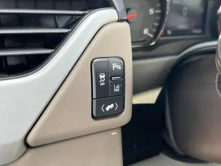 GMC Yukon XL 2015 4x4 SLT 4dr SUV