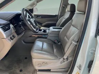 GMC Yukon XL 2015 4x4 SLT 4dr SUV