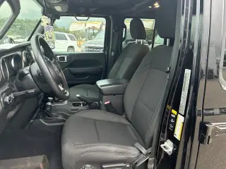 Jeep Gladiator 2020 4x4 Sport 4dr Crew Cab 5.0 ft. SB