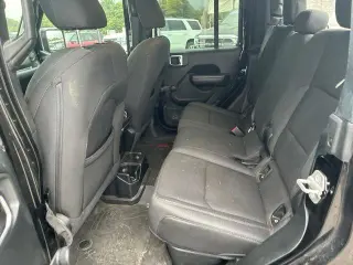 Jeep Gladiator 2020 4x4 Sport 4dr Crew Cab 5.0 ft. SB