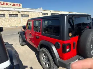 Jeep Wrangler Unlimited 2021 4x4 Sport 4dr SUV