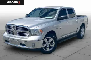 Ram 1500 2016 4x4 SLT 4dr Crew Cab 5.5 ft. SB Pickup