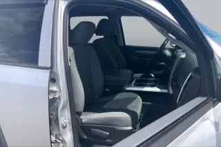 Ram 1500 2016 4x4 SLT 4dr Crew Cab 5.5 ft. SB Pickup