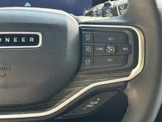 Jeep Wagoneer L 2024 4x2 Series II 4dr SUV