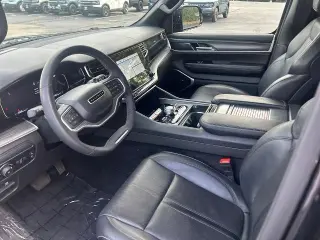 Jeep Wagoneer 2023 4x4 Series III 4dr SUV