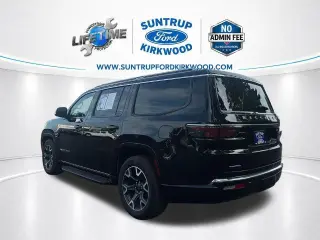 Jeep Wagoneer 2023 4x4 Series III 4dr SUV