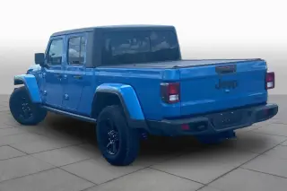 Jeep Gladiator 2021 4x4 Sport 4dr Crew Cab 5.0 ft. SB