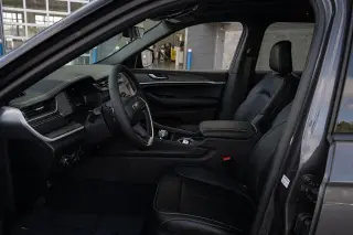 Jeep Grand Cherokee L 2025 4x4 Limited 4dr SUV