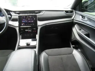 Jeep Grand Cherokee L 2024 4x4 Altitude X 4dr SUV