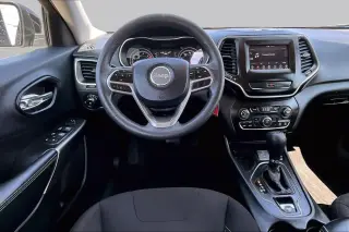 Jeep Cherokee 2019 Latitude 4dr SUV