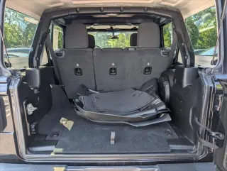 Jeep Wrangler 2023 4x4 Sahara 4dr SUV