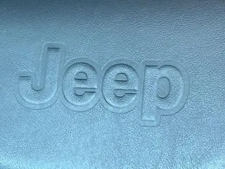 Jeep Cherokee 2021 4x4 Latitude Lux 4dr SUV
