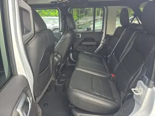 Jeep Wrangler 2023 4x4 Sahara 4xe 4dr SUV