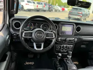 Jeep Wrangler Unlimited 2021 4x4 Sahara 4xe 4dr SUV