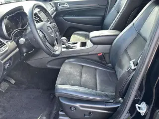 Jeep Grand Cherokee 2018 4x4 Laredo 4dr SUV