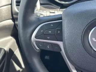Jeep Grand Cherokee 2018 4x4 Laredo 4dr SUV