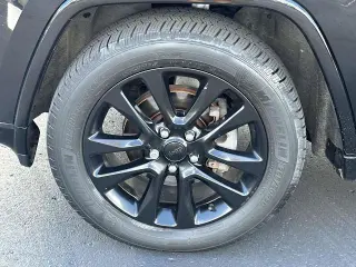 Jeep Grand Cherokee 2018 4x4 Laredo 4dr SUV