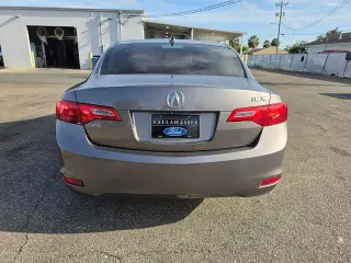 Acura ILX 2014 2.0L 4dr Sedan w/Technology Package