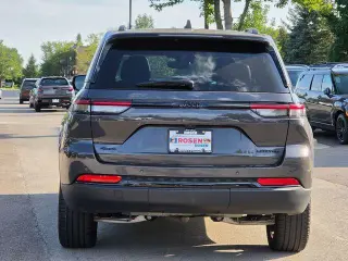 Jeep Grand Cherokee 2024 4x4 Limited 4dr SUV
