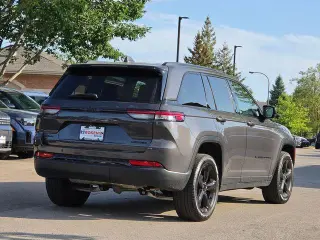 Jeep Grand Cherokee 2024 4x4 Limited 4dr SUV
