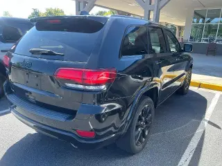 Jeep Grand Cherokee 2020 4x2 Laredo 4dr SUV
