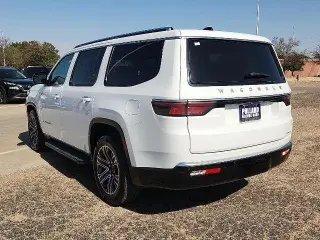 Jeep Wagoneer 2024 4x2 Series II 4dr SUV