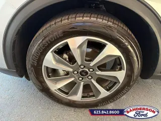 Ford Escape 2024 AWD Platinum 4dr SUV