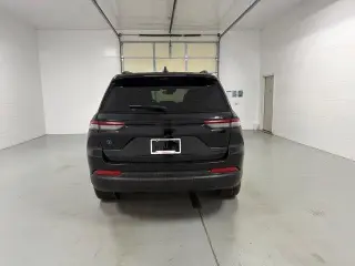 Jeep Grand Cherokee 2024 4x4 Limited 4dr SUV