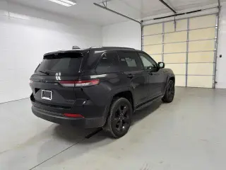 Jeep Grand Cherokee 2024 4x4 Limited 4dr SUV