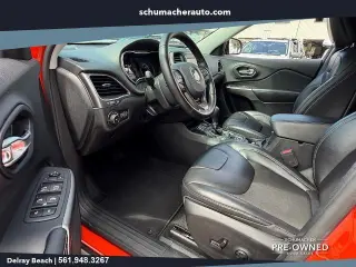 Jeep Cherokee 2021 Latitude Plus 4dr SUV