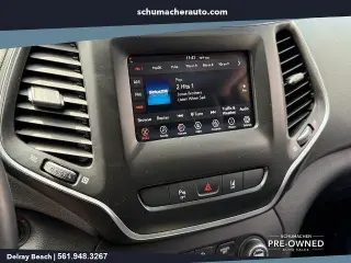 Jeep Cherokee 2021 Latitude Plus 4dr SUV