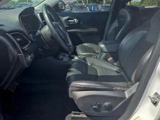 Jeep Cherokee 2019 4x4 Trailhawk 4dr SUV