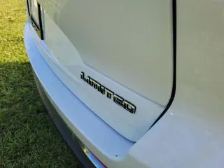 Jeep Grand Cherokee 2022 4x2 Limited 4dr SUV (midyear release)