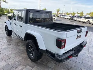 Jeep Gladiator 2023 4x4 Rubicon 4dr Crew Cab 5.0 ft. SB