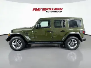 Jeep Wrangler 2023 4x4 Sahara 4dr SUV