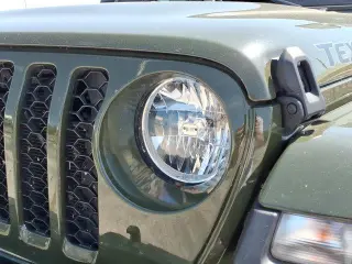 Jeep Gladiator 2023 4x4 Sport 4dr Crew Cab 5.0 ft. SB