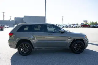 Jeep Grand Cherokee 2021 4x4 Laredo E 4dr SUV