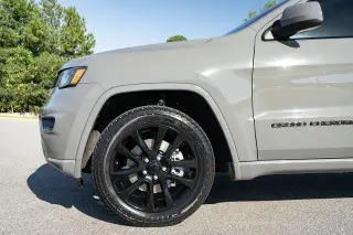 Jeep Grand Cherokee 2021 4x4 Laredo E 4dr SUV