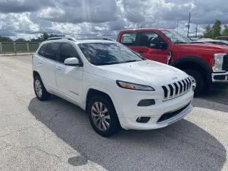 Jeep Cherokee 2017 4x4 Overland 4dr SUV