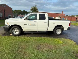 Ram 1500 2017 4x2 Express 4dr Quad Cab 6.3 ft. SB Pickup