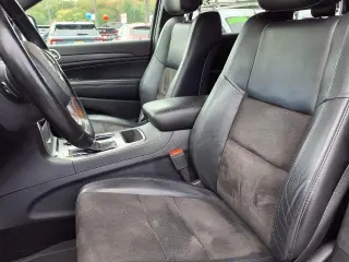 Jeep Grand Cherokee 2020 4x4 Laredo 4dr SUV