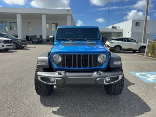 Jeep Gladiator 2024 4x4 Sport 4dr Crew Cab 5.0 ft. SB