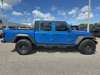 Jeep Gladiator 2024 4x4 Sport 4dr Crew Cab 5.0 ft. SB